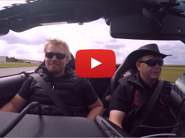 Zuschauerfahrten mit einem Shelby GT500 Cabrio auf dem Dragrace